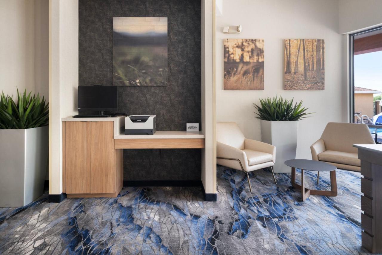 Fairfield Inn & Suites Orlando Окои Екстериор снимка