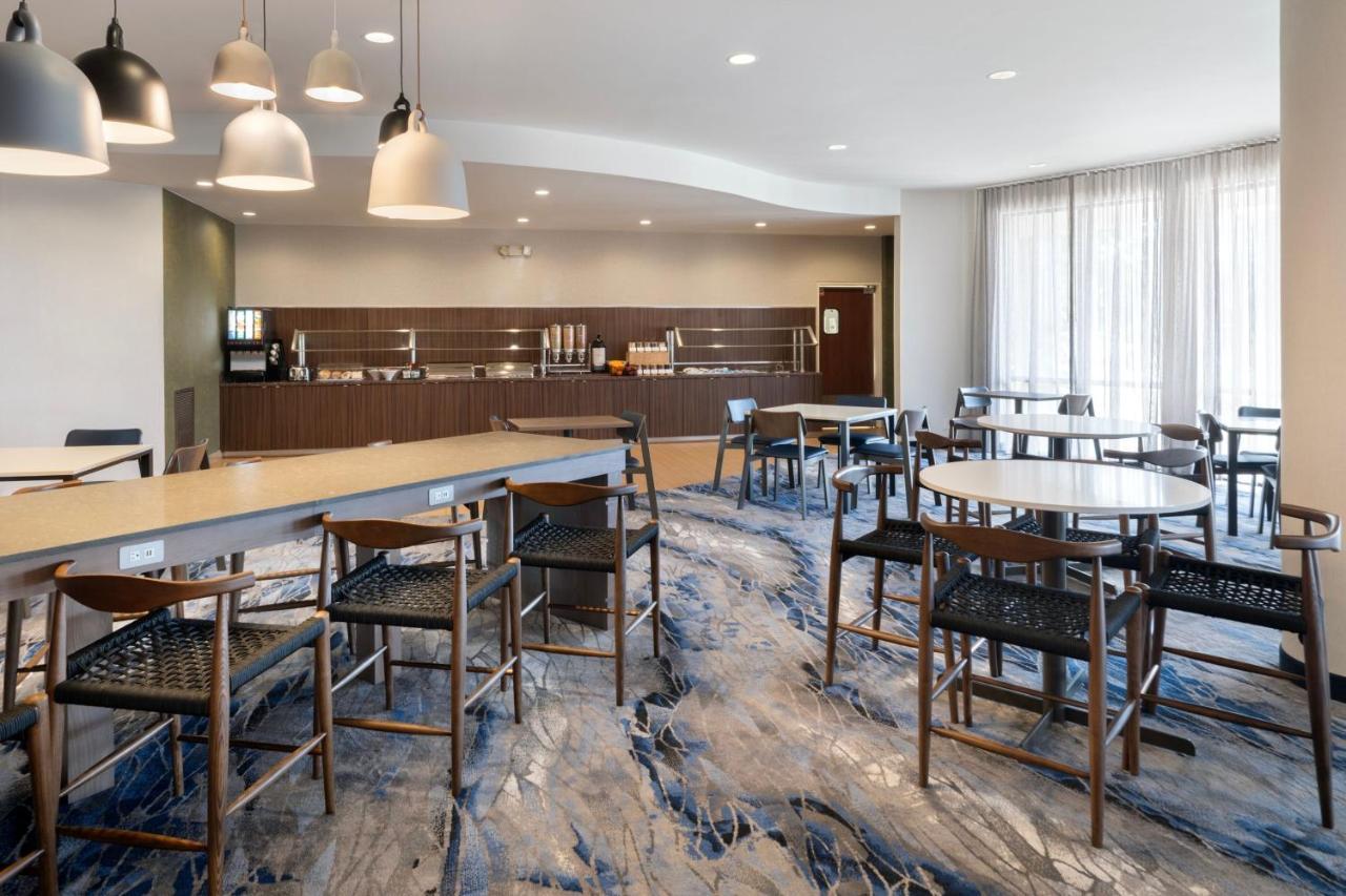 Fairfield Inn & Suites Orlando Окои Екстериор снимка