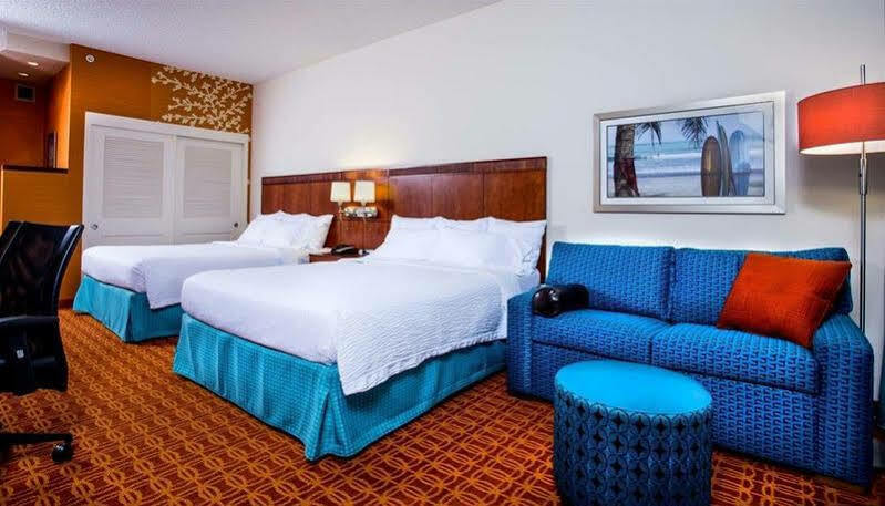 Fairfield Inn & Suites Orlando Окои Екстериор снимка